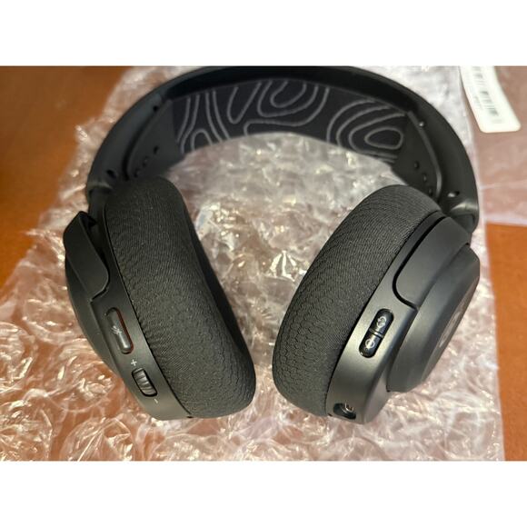 No Box Steel Series Arctis Nova 5 Wireless Refurbished - Picture 3 of 9